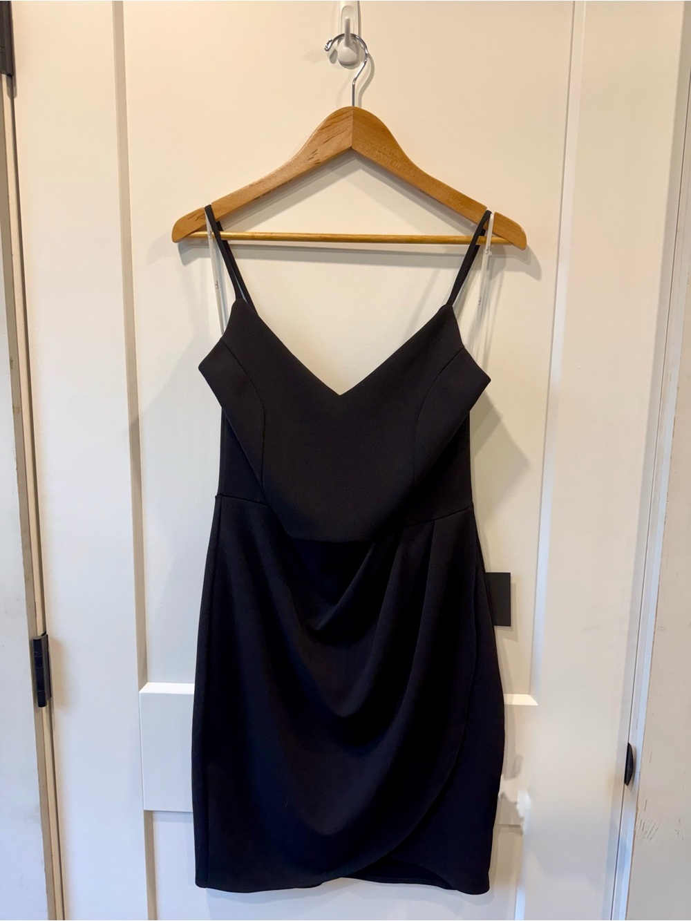 Lulu's Black V-Neck Spaghetti-Strap Mini Dress